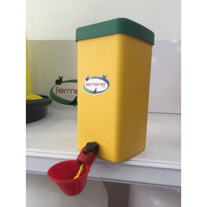 abreuvoir automatique pour pigeons 